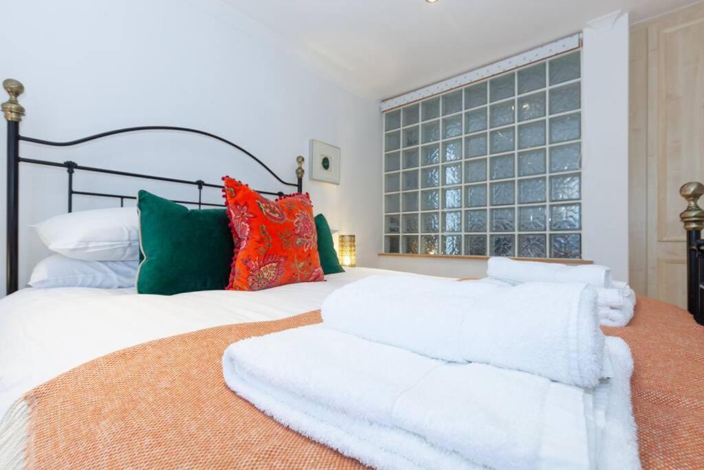 Apartment In The Heart Of The City Centre, Live Like A Local Oxford Exterior photo