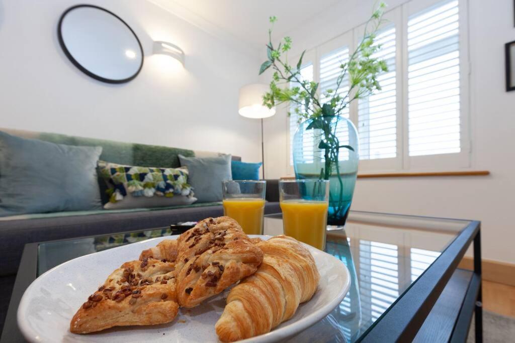 Apartment In The Heart Of The City Centre, Live Like A Local Oxford Exterior photo