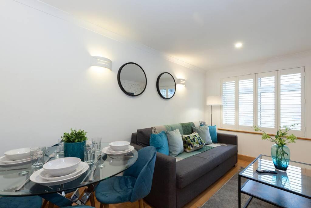 Apartment In The Heart Of The City Centre, Live Like A Local Oxford Exterior photo