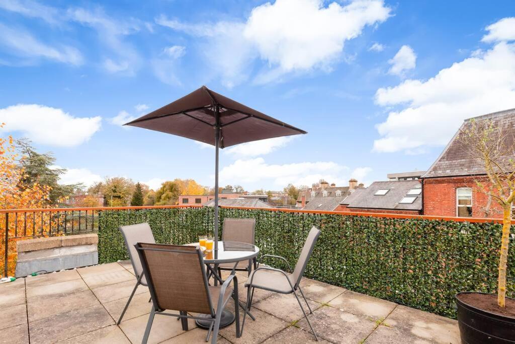 Apartment In The Heart Of The City Centre, Live Like A Local Oxford Exterior photo